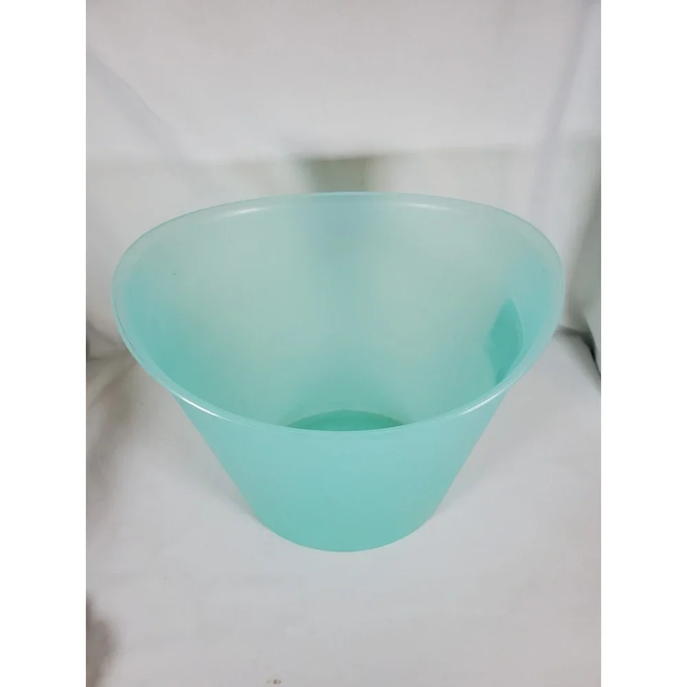 Sterilite Frosted Teal Blue Oval Wastebasket Small Trash Can Bathroom Office Y2K